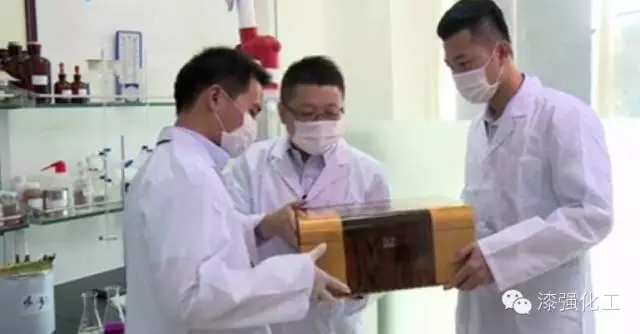 漆強家具漆廠家質量穩定.jpg